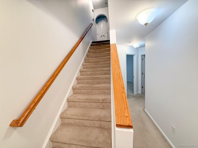 212 Viewpoint Terrace, Peekskill, NY 10566