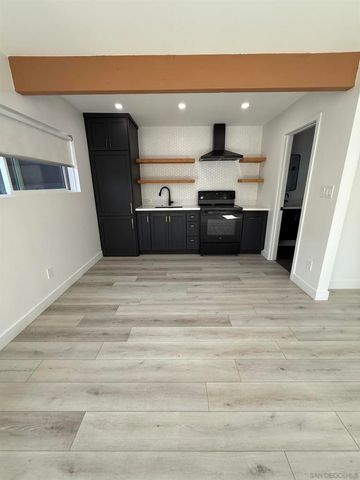 766 N Grape St, Escondido, CA 92025