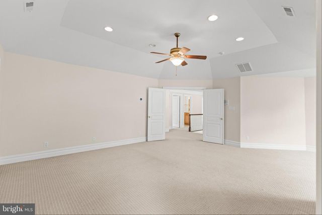 1 BARNEY LN, Voorhees, NJ 08043