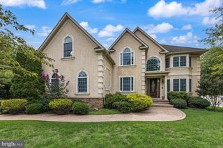 1 BARNEY LN, Voorhees, NJ 08043
