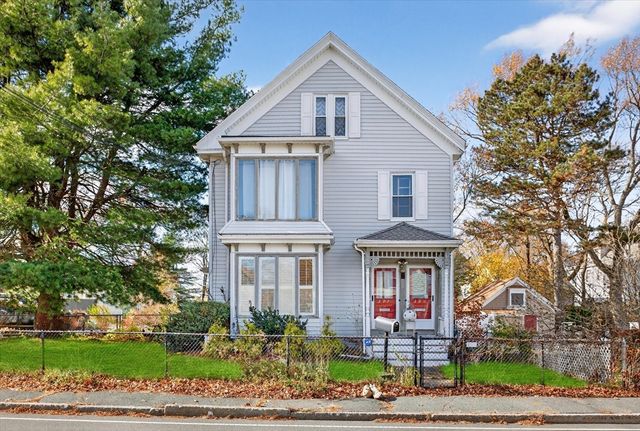 397 Ash St, Brockton, MA 02301