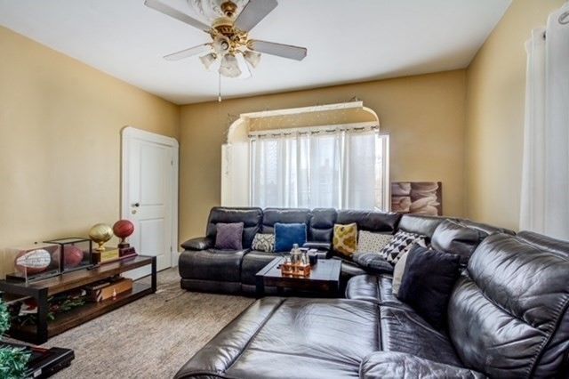 397 Ash St, Brockton, MA 02301