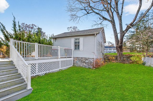 397 Ash St, Brockton, MA 02301