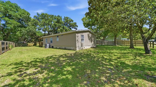 2948 Bradford St, St Augustine, FL 32084