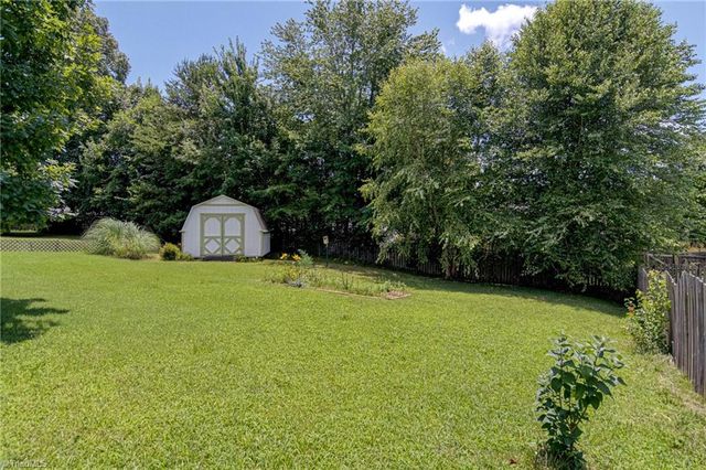 3576 Bent Trace Drive, High Point, NC 27265