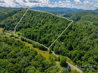 522 Langford Branch Road, Burnsville, NC 28714