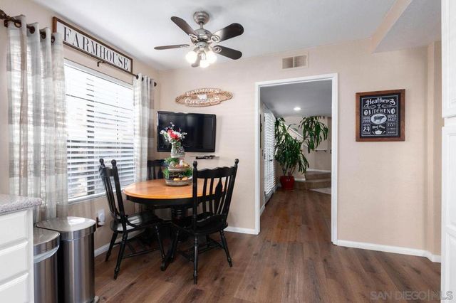 2160 Villa Sonoma Gln, Escondido, CA 92029