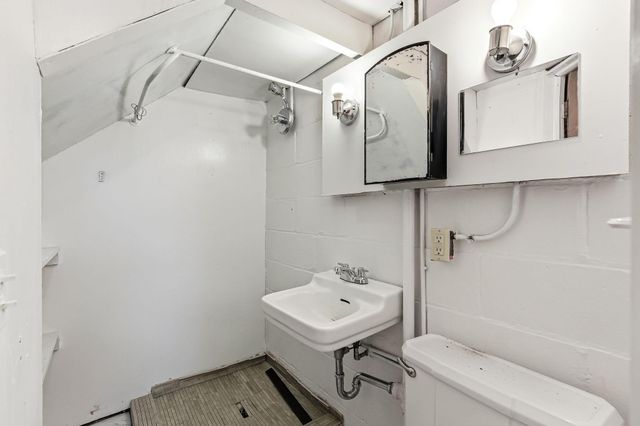 2600 Toledo Avenue S, Saint Louis Park, MN 55416