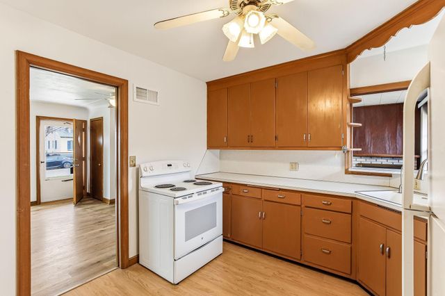 2600 Toledo Avenue S, Saint Louis Park, MN 55416