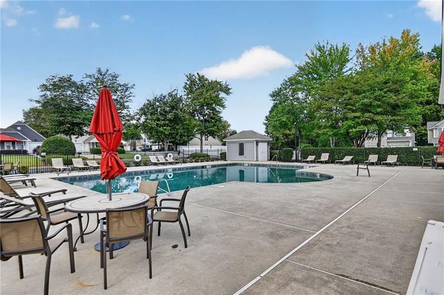 2525 Gateview Court, Cumming, GA 30040