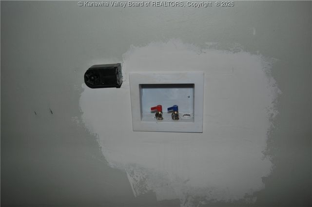 107 Hinton Terrace, Charleston, WV 25311