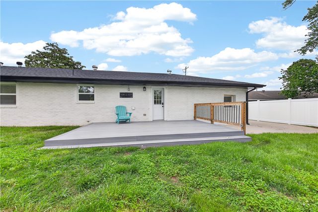 1530 Monte Ne Road, Rogers, AR 72756