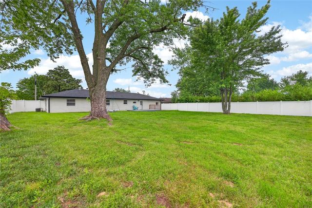 1530 Monte Ne Road, Rogers, AR 72756