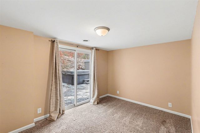 10990 Summit Avenue, Rockford, MI 49341