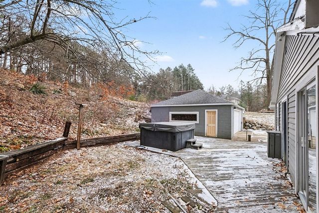 10990 Summit Avenue, Rockford, MI 49341