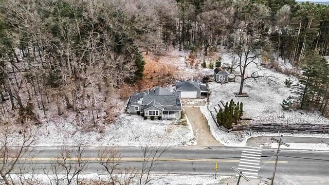 10990 Summit Avenue, Rockford, MI 49341