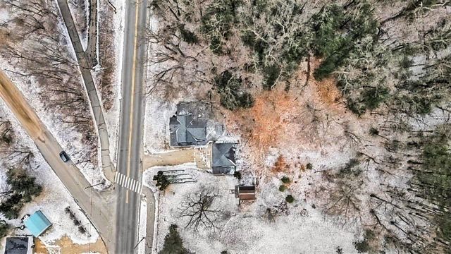 10990 Summit Avenue, Rockford, MI 49341