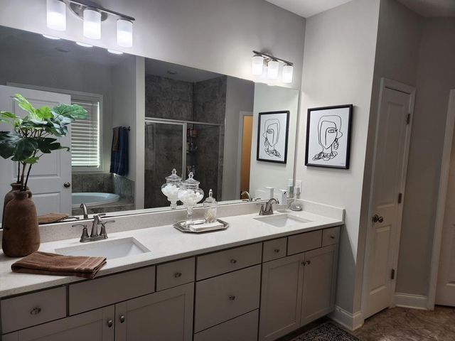 4518 N Mountain Ivy Drive, Fortson, GA 31808