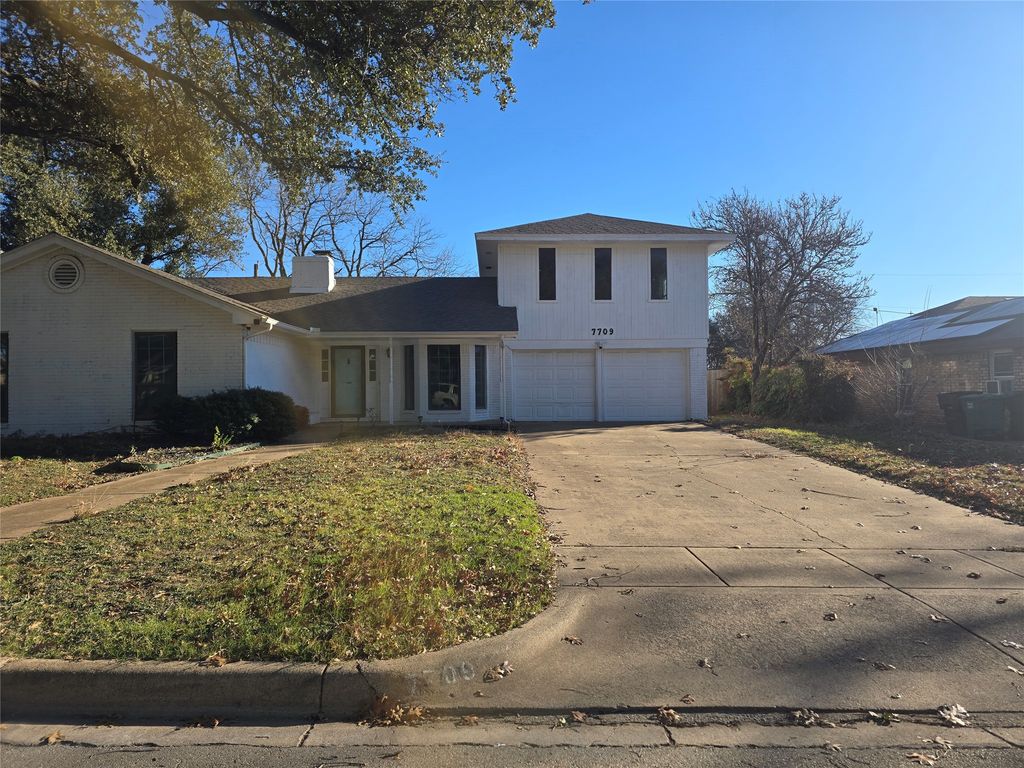 7709 Marlborough Drive W, Fort Worth, TX 76134