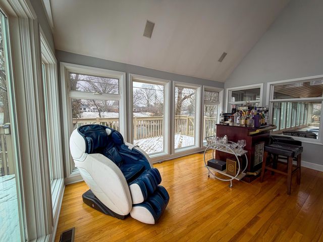 2433 Brookwood Road, Columbus, OH 43209