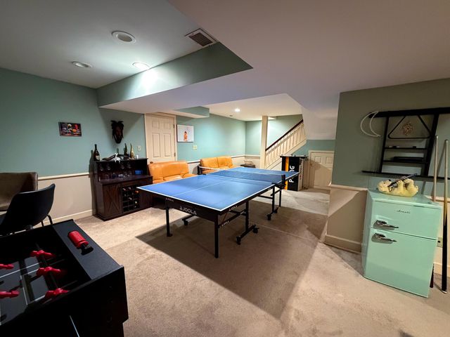 2433 Brookwood Road, Columbus, OH 43209