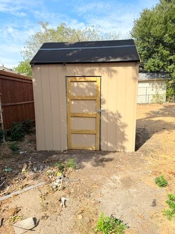 3427 Borger Street, Dallas, TX 75212
