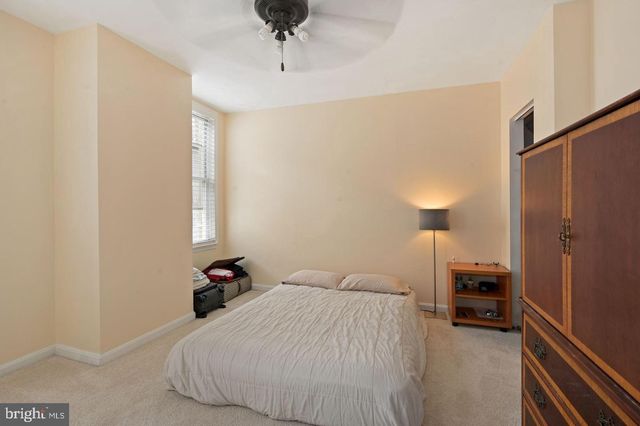 2621 UNIVERSITY PL NW, Washington, DC 20009