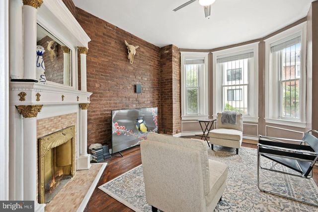 2621 UNIVERSITY PL NW, Washington, DC 20009