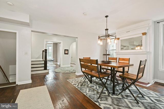 2621 UNIVERSITY PL NW, Washington, DC 20009