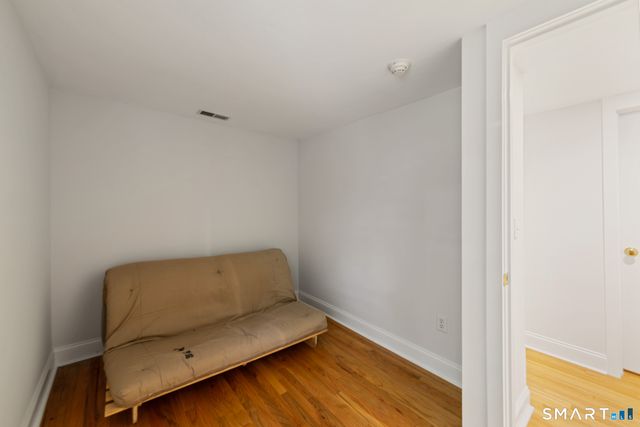 17 Bradley Lane, Newtown, CT 06482
