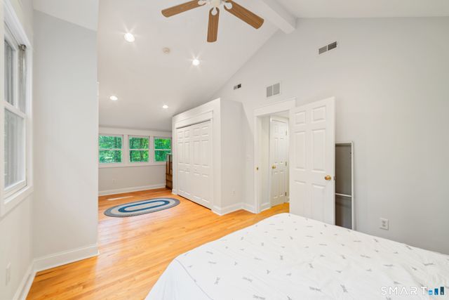 17 Bradley Lane, Newtown, CT 06482