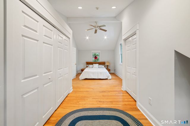 17 Bradley Lane, Newtown, CT 06482
