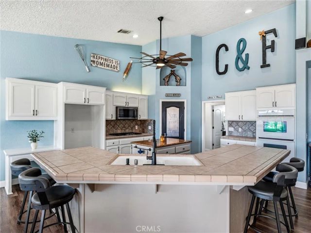 6232 Coriander, Oak Hills, CA 92344