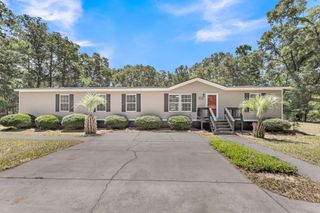 5215 Maybank Highway, Wadmalaw Island, SC 29487