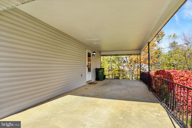 3424 BELAIR RD, Harrisburg, PA 17109