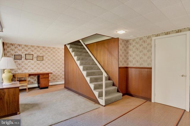 3424 BELAIR RD, Harrisburg, PA 17109