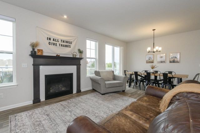 723 Belmont DRIVE, Watertown, WI 53094