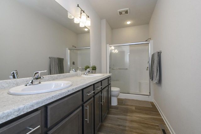 723 Belmont DRIVE, Watertown, WI 53094