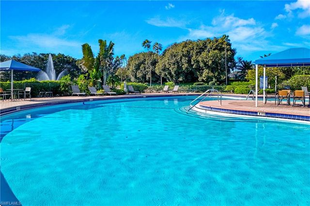 7022 Lone Oak BLVD, Naples, FL 34109