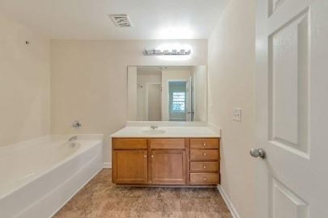 3956 Princeton Lakes Way SW, Atlanta, GA 30331