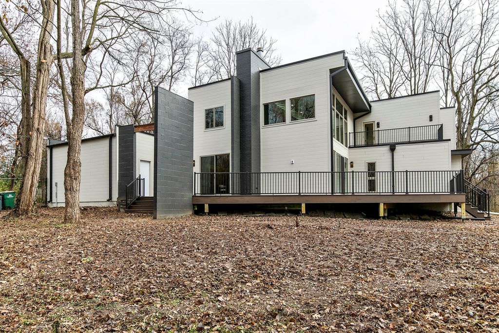 8830 NW 35th Street, Ankeny, IA 50023