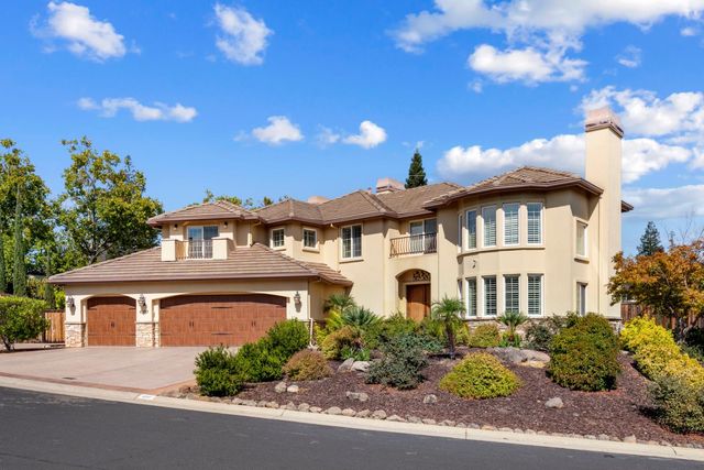 600 Landrise Ct, Folsom, CA 95630