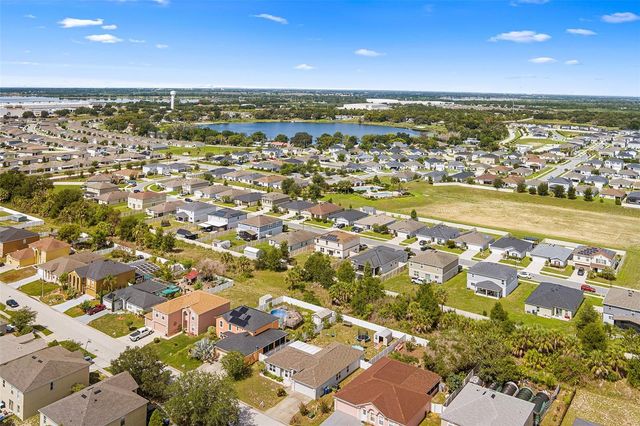 5872 ROYAL HILLS CIRCLE, Winter Haven, FL 33881