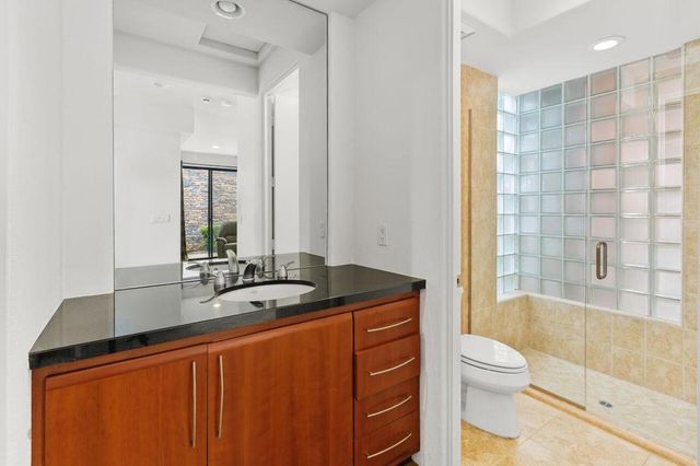 50220 Via Puente, La Quinta, CA 92253