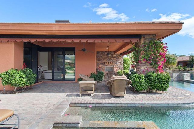 50220 Via Puente, La Quinta, CA 92253