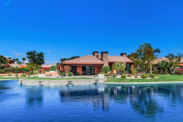 50220 Via Puente, La Quinta, CA 92253