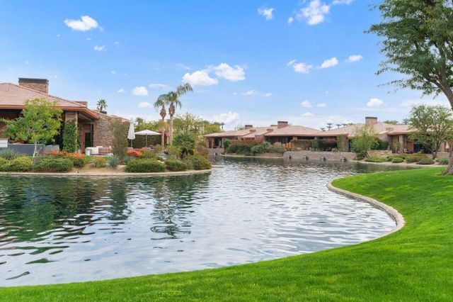 50220 Via Puente, La Quinta, CA 92253