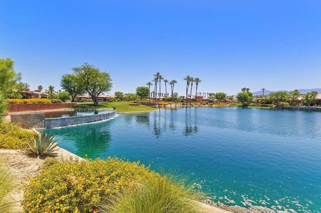 50220 Via Puente, La Quinta, CA 92253
