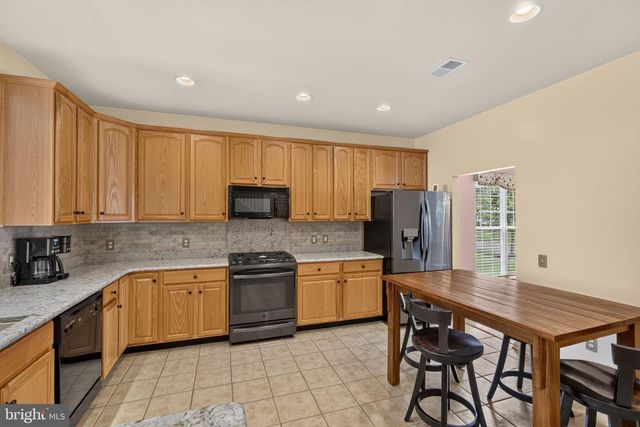 57 WILLIAMS DR, Fountainville, PA 18923