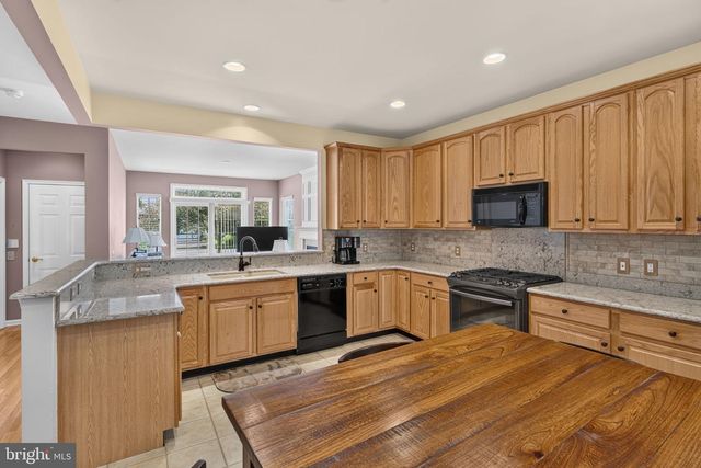 57 WILLIAMS DR, Fountainville, PA 18923